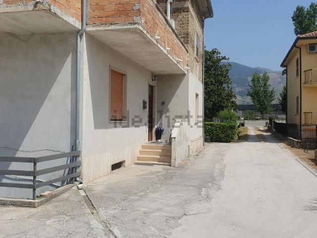 Appartamento in vendita di 146 m² in Via Lungo Fibreno