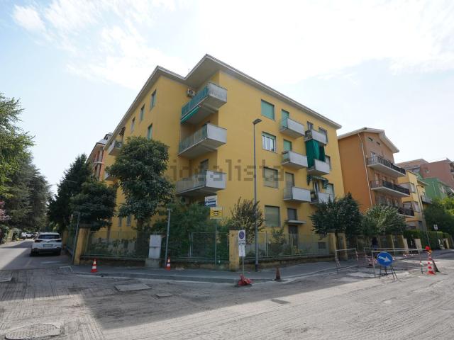 Appartamento in vendita di 146 m² in Via Pietro Mascagni