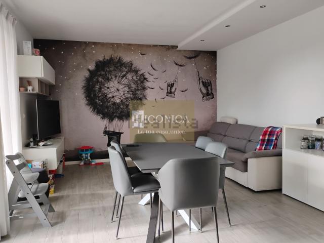 Appartamento in vendita di 146 m² in Via Roma