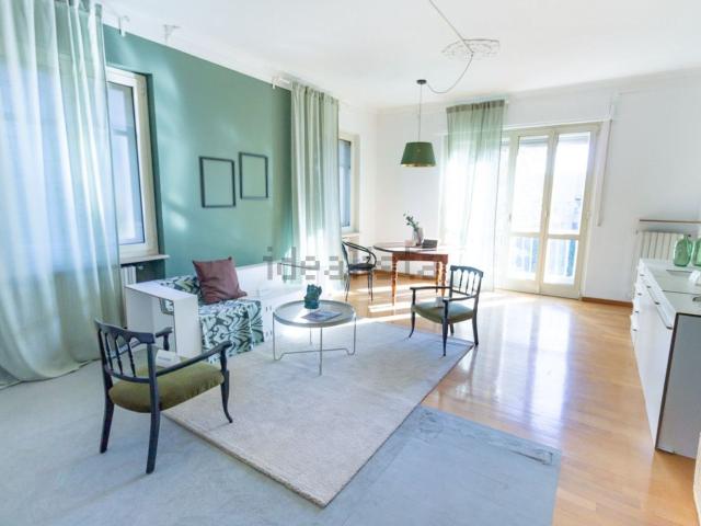 Appartamento in vendita di 146 m² in Corso Torino, 163