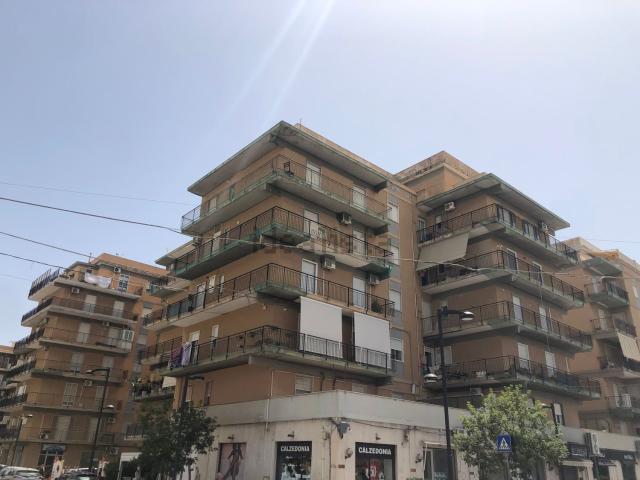 Appartamento in vendita di 146 m² in Via Tisia