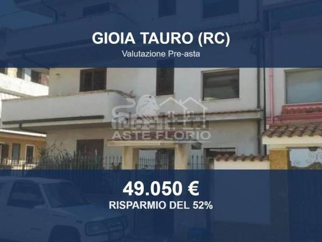 Appartamento in vendita di 146 m² in Via Ugo la Malfa, 22
