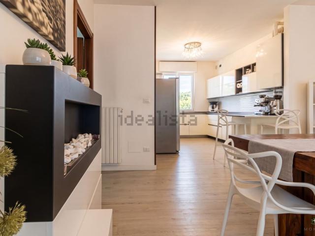 Appartamento in vendita di 146 m² in Via Verde, 15