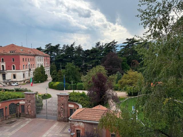 Appartamento in vendita di 146 m² in Viale Eugenio di Savoia, 24