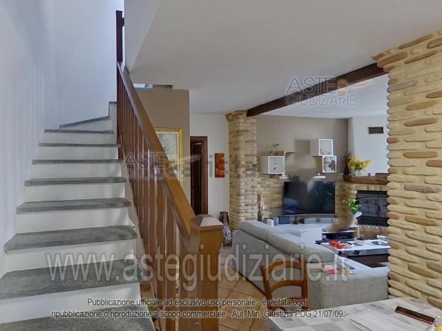 Appartamento in vendita di 146 m² in Corso Gabriele D&apos Annunzio, 155