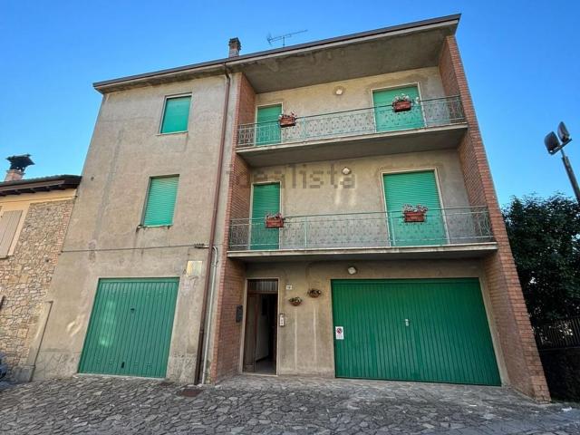 Appartamento in vendita di 146 m² in Strada della Rocca