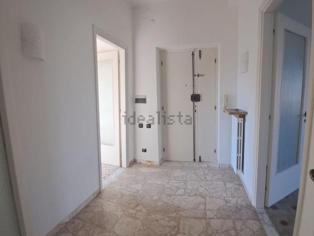 Appartamento in vendita di 147 m² in Via Casilina, 54