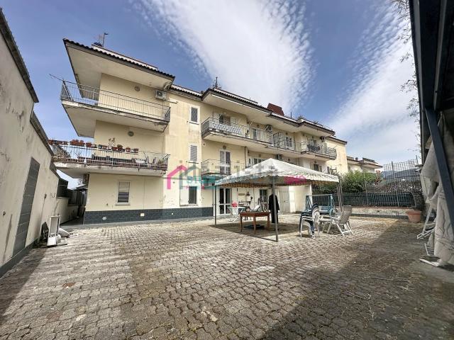 Appartamento in vendita di 147 m² in Via Circumvallazione