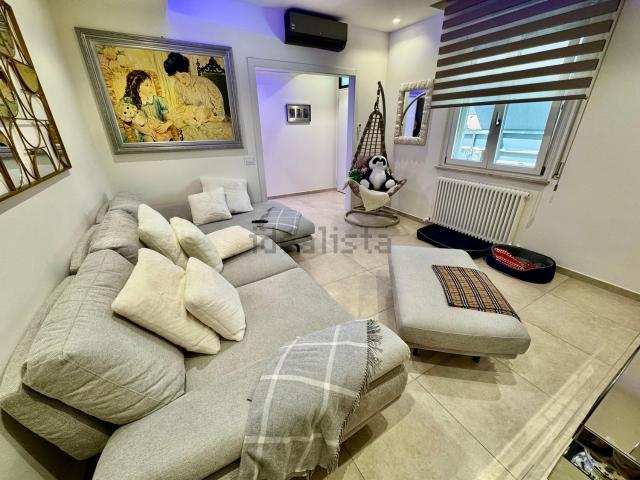 Appartamento in vendita di 147 m² in Via Agazzano