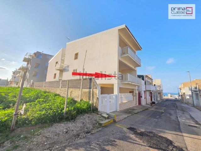 Appartamento in vendita di 147 m² in Via Bassanesi, 24