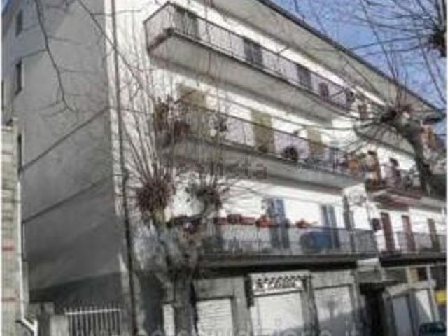 Appartamento in vendita di 147 m² in Via G. Albini, 71