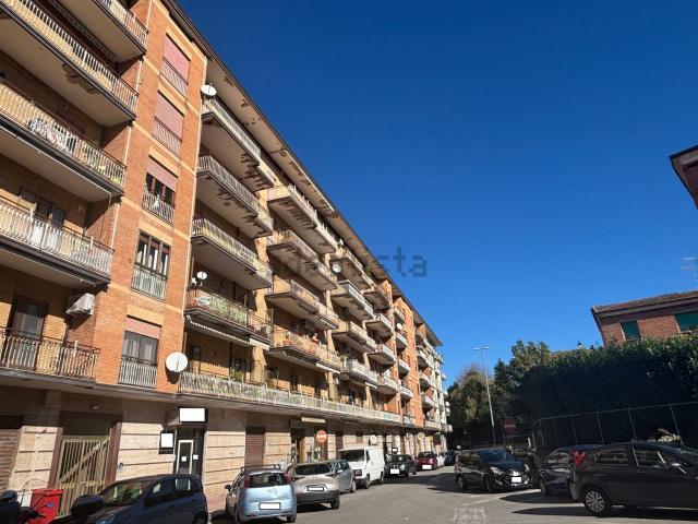 Appartamento in vendita di 147 m² in Via G. di Vittorio, 32