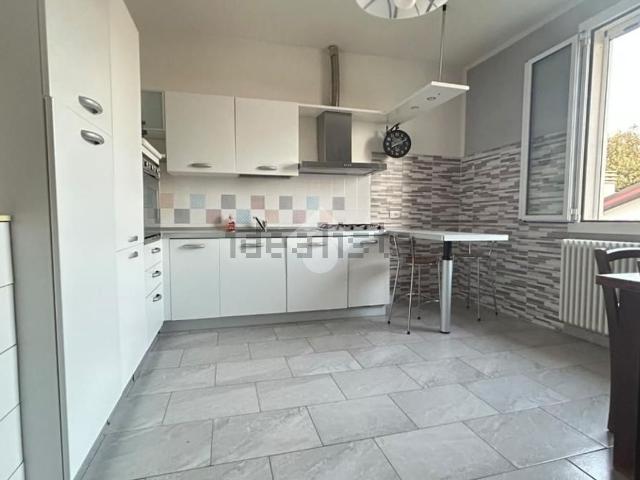 Appartamento in vendita di 147 m² in Via Goffredo Mameli, 10