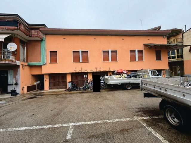 Appartamento in vendita di 147 m² in Via Giuseppe Mazzini
