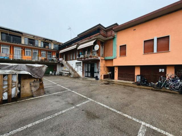 Appartamento in vendita di 147 m² in Via Giuseppe Mazzini
