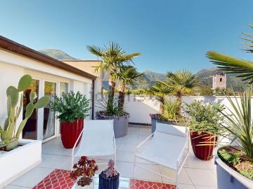 Appartamento in vendita di 147 m² in Via Guglielmo Oberdan