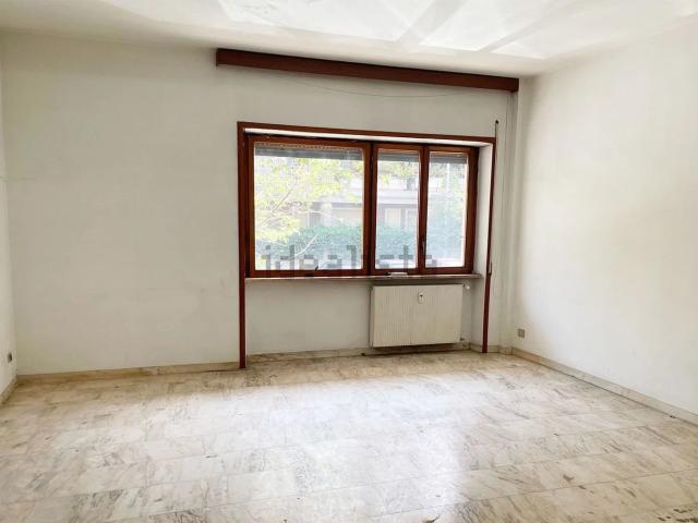 Appartamento in vendita di 147 m² in Via Ignazio Guidi, 44