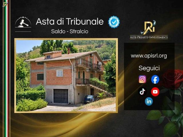 Appartamento in vendita di 147 m² in Via Palmiro Togliatti, 73