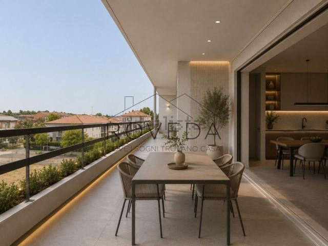 Appartamento in vendita di 147 m² in Via R. Franchetti