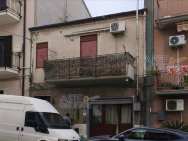 Appartamento in vendita di 147 m² in Viale Giuseppe Garibaldi