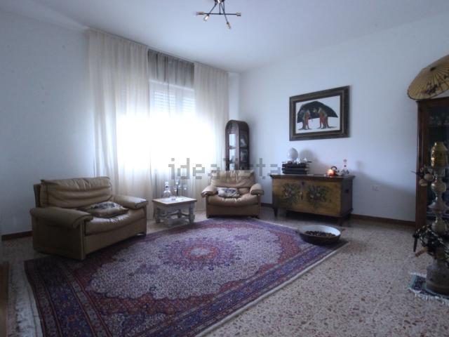 Appartamento in vendita di 147 m² in Corso Mazzini, 55