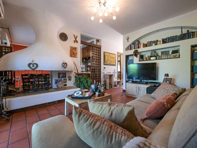 Appartamento in vendita di 147 m² in Frazione Duino, 78