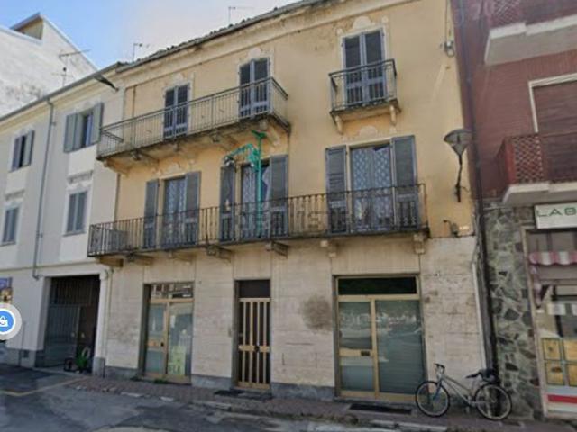 Appartamento in vendita di 147 m² in Piazza Vittorio Alfieri, 13