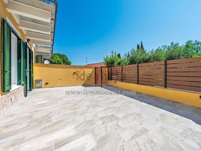 Appartamento in vendita di 148 m² in Via Aurelia Ovest, 5