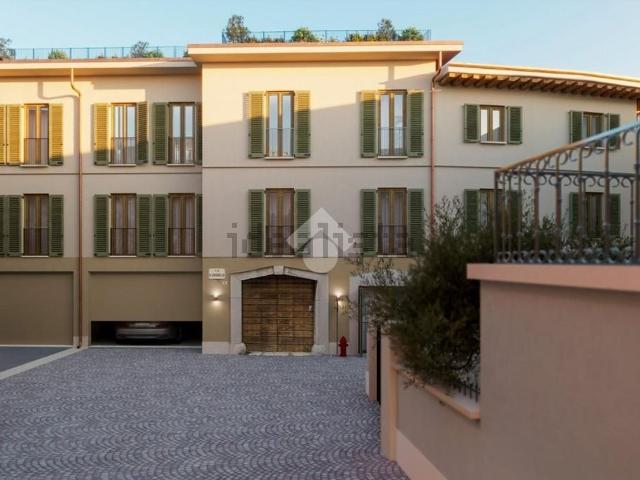 Appartamento in vendita di 148 m² in Via Giuseppe Garibaldi