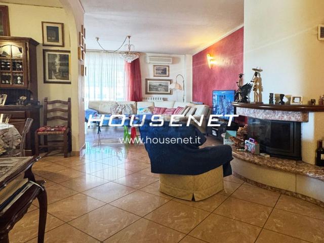 Appartamento in vendita di 148 m² in Via Giotto