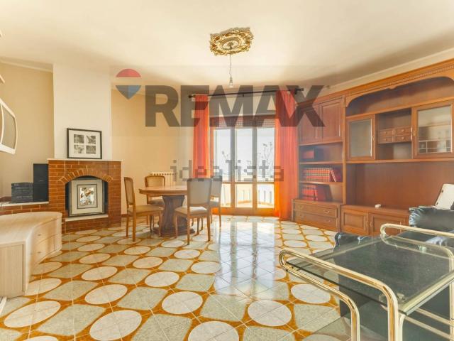 Appartamento in vendita di 148 m² in Via Guicciardini, 39