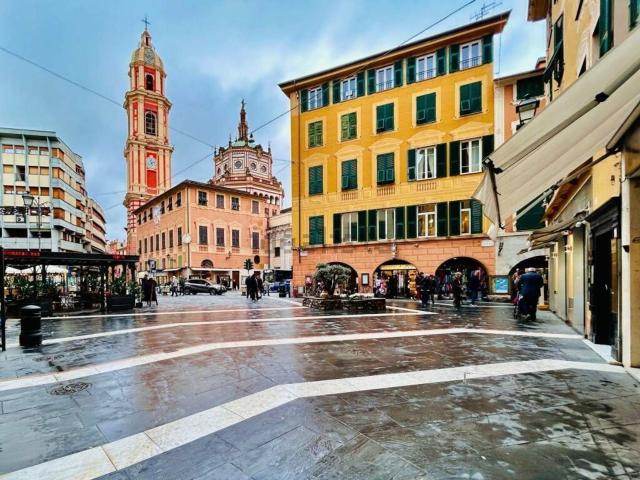 Appartamento in vendita di 148 m² in Via della Libertà, 34