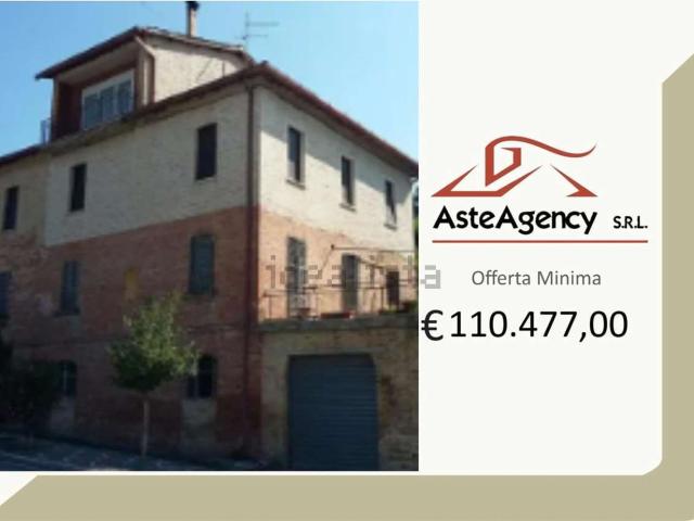 Appartamento in vendita di 148 m² in Via Euste Nardi, 8