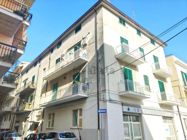 Appartamento in vendita di 148 m² in Via la Valle, 1