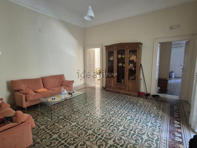 Appartamento in vendita di 148 m² in Via Marcello Celentano, 24