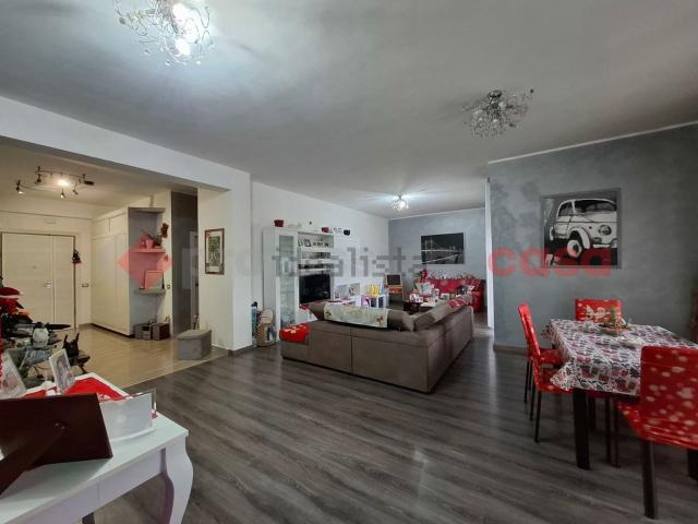 Appartamento in vendita di 148 m² in Via Marsicana, 44