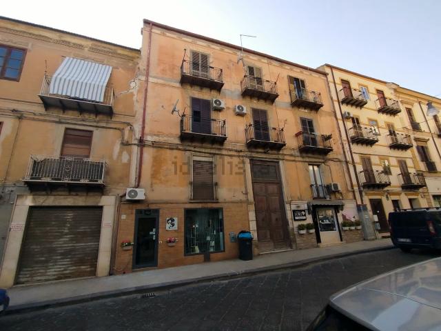 Appartamento in vendita di 148 m² in Via Redentore