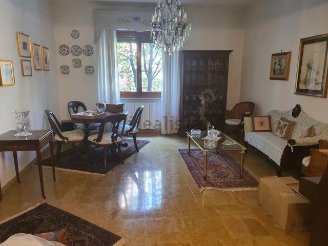 Appartamento in vendita di 148 m² in Corso Italia, 35