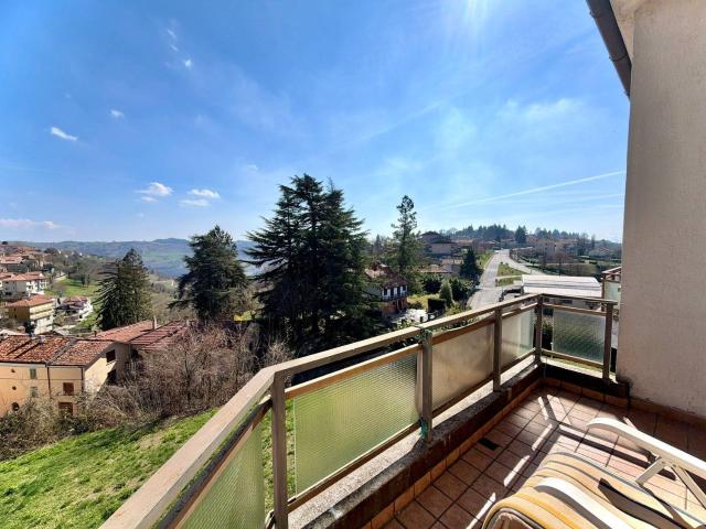 Appartamento in vendita di 148 m² in Località Bricco, 1