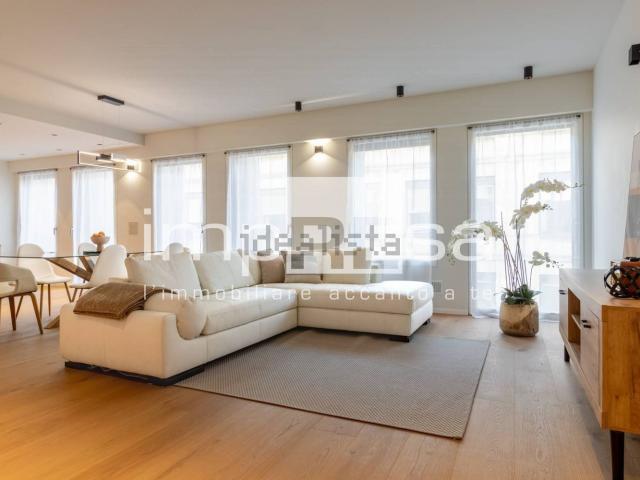 Appartamento in vendita di 149 m² in Via Collalto