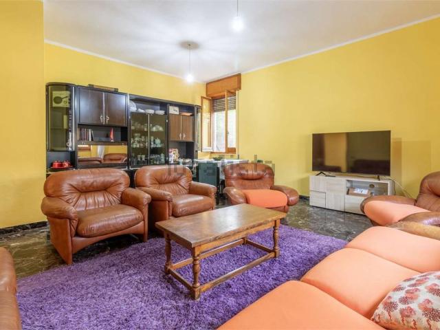 Appartamento in vendita di 149 m² in Via Corsica, 7