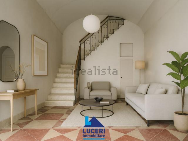 Appartamento in vendita di 149 m² in Via Giuseppe Lillo, 90