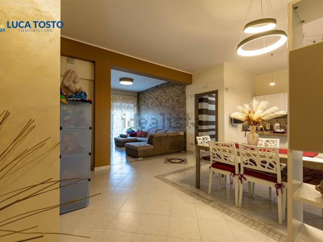 Appartamento in vendita di 149 m² in Via Giuseppe Mazzini, 33