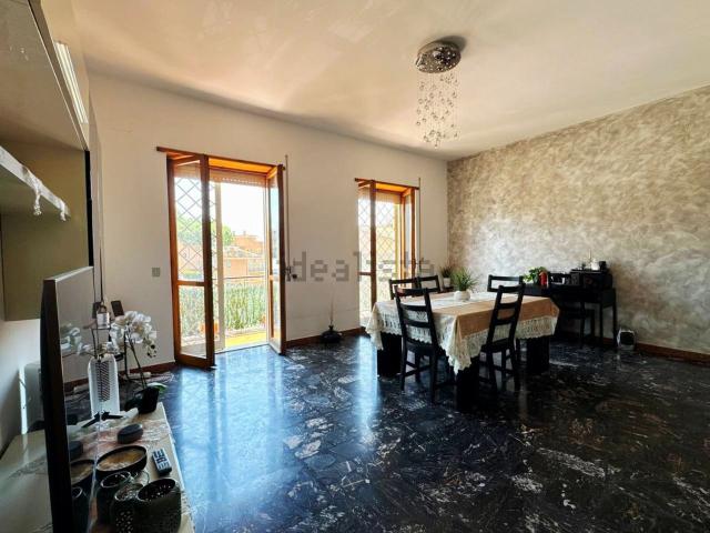 Appartamento in vendita di 149 m² in Via Giovanni Pascoli