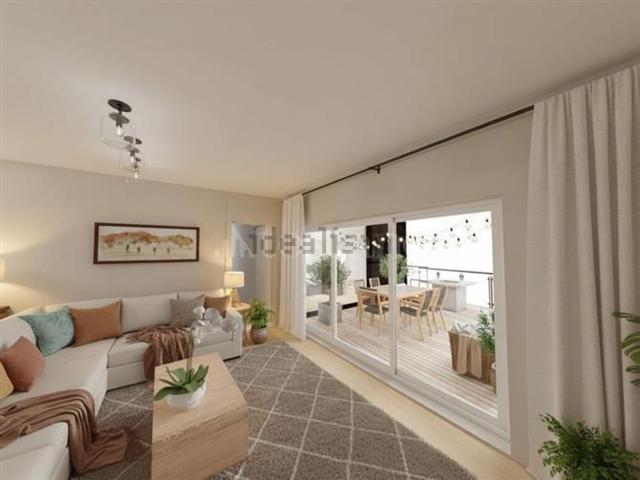 Appartamento in vendita di 160 m² in Via Giovanni Pascoli