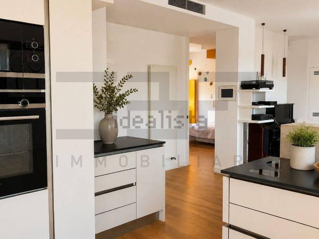 Appartamento in vendita di 149 m² in Via degli Orti di Galba, 13