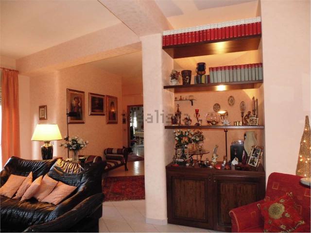 Appartamento in vendita di 149 m² in Via Imera