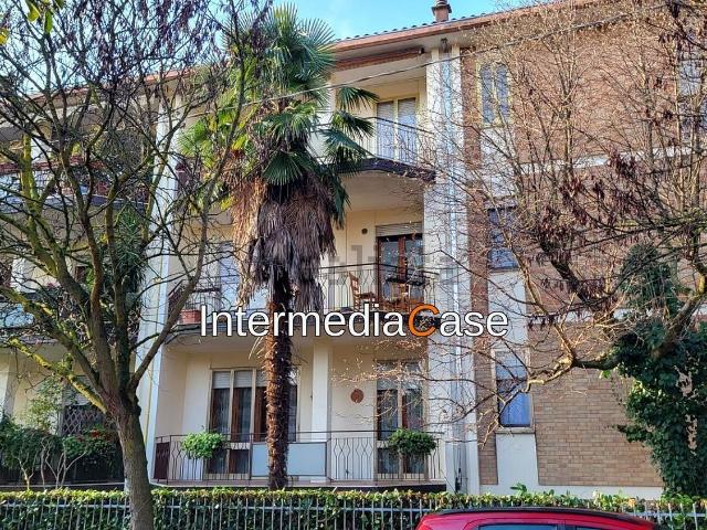 Appartamento in vendita di 149 m² in Via Lucindo Faggin
