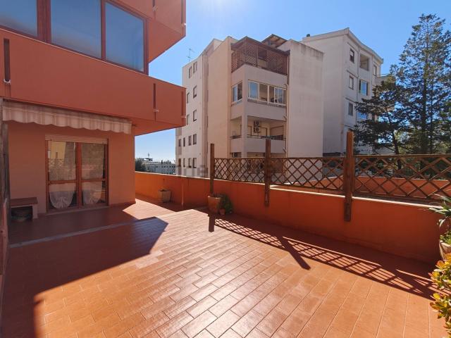 Appartamento in vendita di 149 m² in Via Luna e Sole, 42