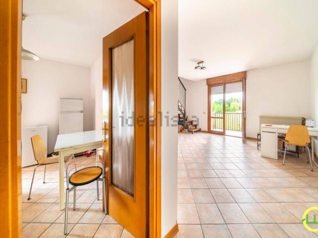 Appartamento in vendita di 149 m² in Via Mezana